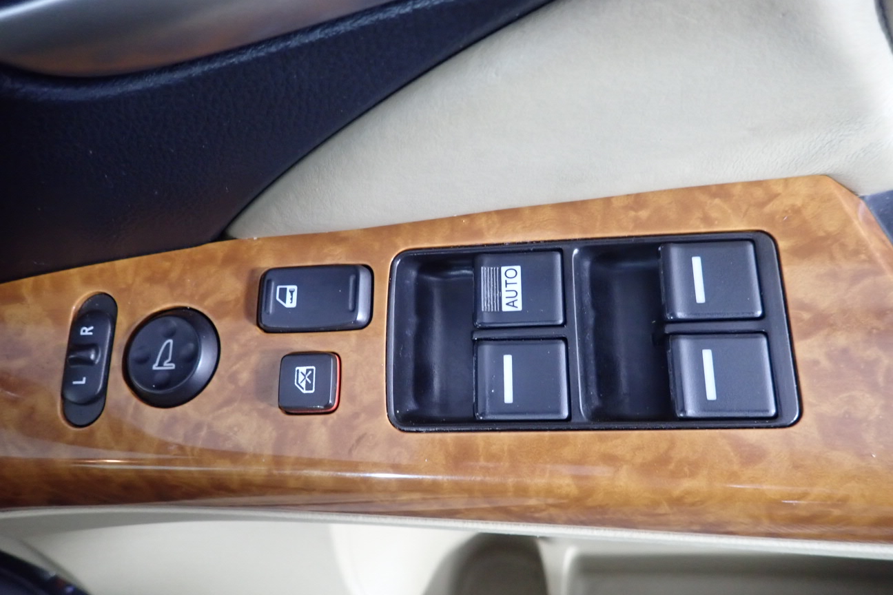 BELKIN Quality 2, 4 Amp USB Charging 8-Outlet Surge Protection Strip, White