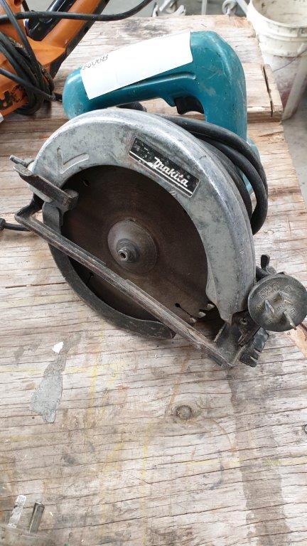 QEP 24" Manual Cutter w/ Tungsten Carbide Scoring Wheel for Porcelain and C