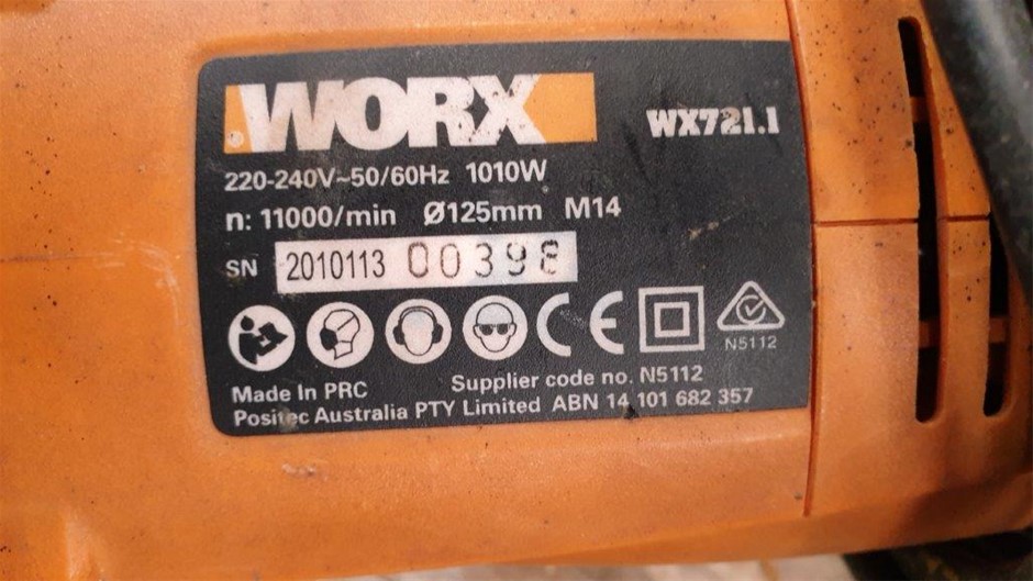 BOSCH 70pc X-Line Drill and Screwdriver Bit Set. NB: Missing 3 & 3.5mm HSS