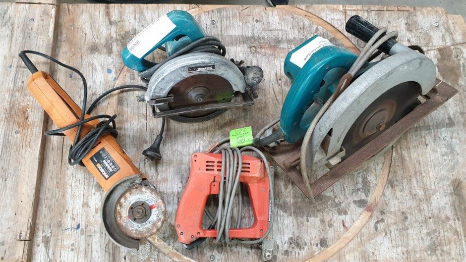 DeWALT 18V 5.0Ah XR Li-ion Cordless Brushless Split Shaft Line Trimmer Comb