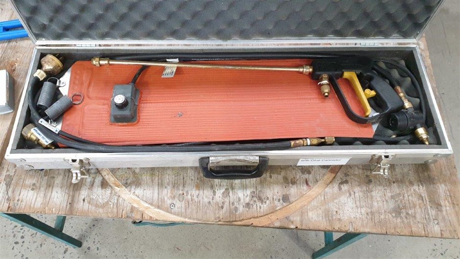 DELTA FAUCET Metal Escutcheons and Sleeves, Chrome.