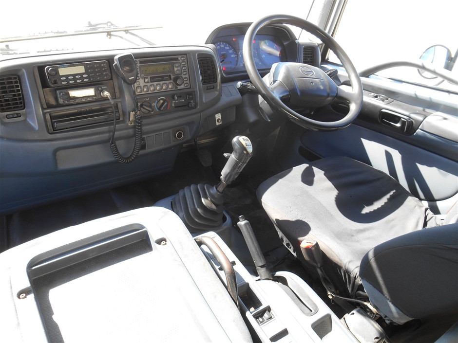 14K/Italy Stamped Set Yellow Gold Filled Chain and Bracelet & Earrings