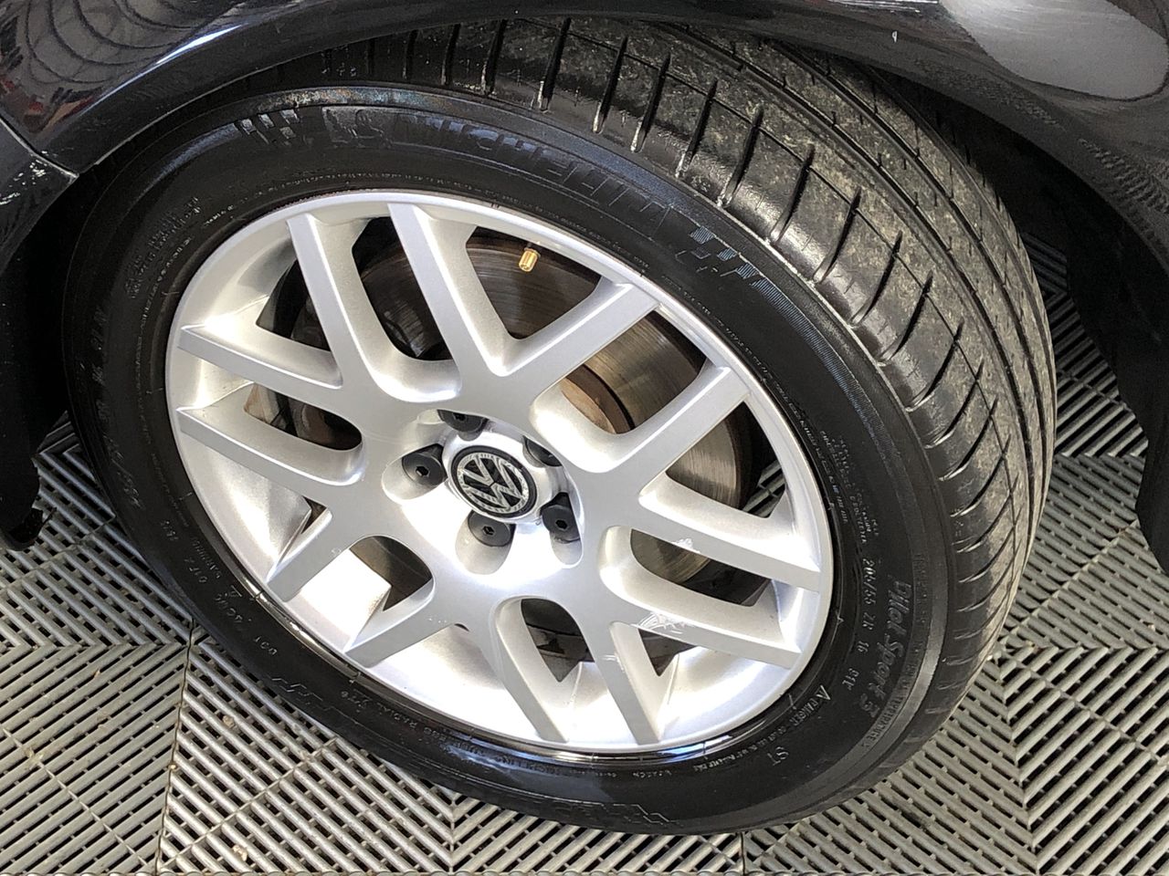 Barramundi Weekender White 2023 (12x 750mL) SEA