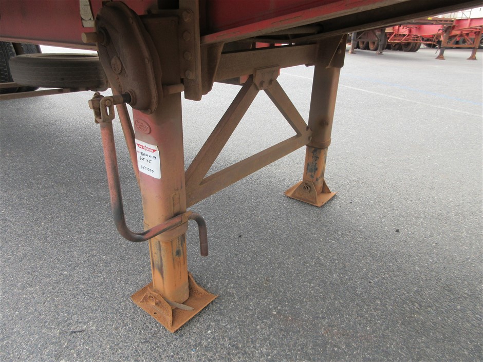 Mobile Steel Work Bench