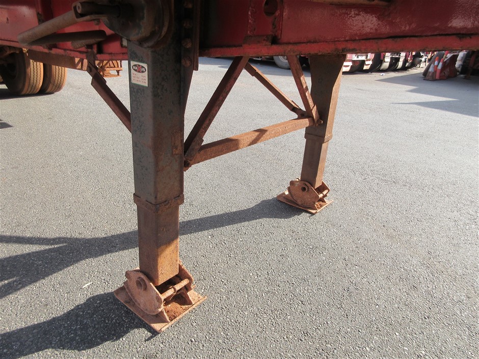 6-7mm White Pearl & Rhinestone Real Platinum Plated Bracelet