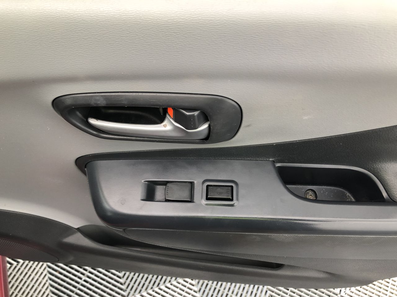 INSTANT POT 9-in-1 Duo Plus 3L Electric Pressure Cooker. NB: Used.