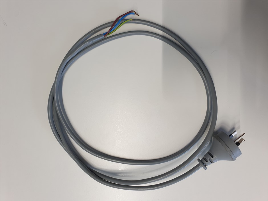 LUTEC Motion Activated Solar Security LED Light. NB: Minor use.