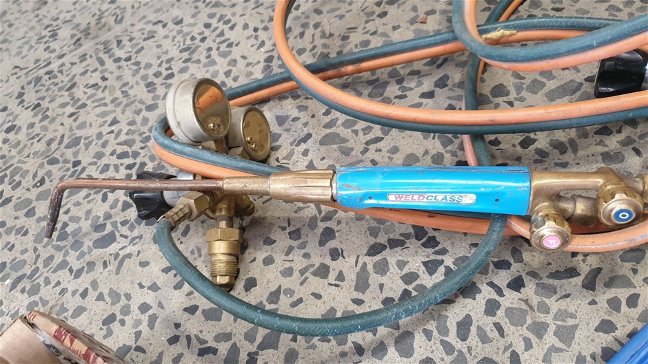 DOGIT Voyager Pet Carrier, Grey, 61.7L x 42.4W x 36.8H cm. NB: Not in origi