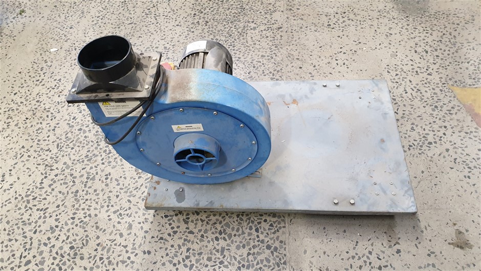 <B>Scoop Attachment (Vintage)</B>