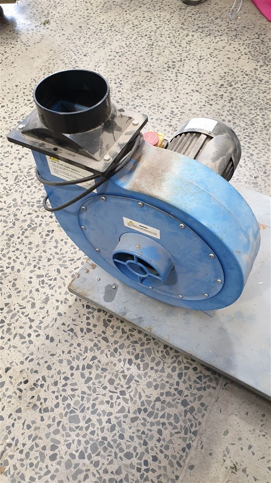 <B>Radial Arm Saw</B>