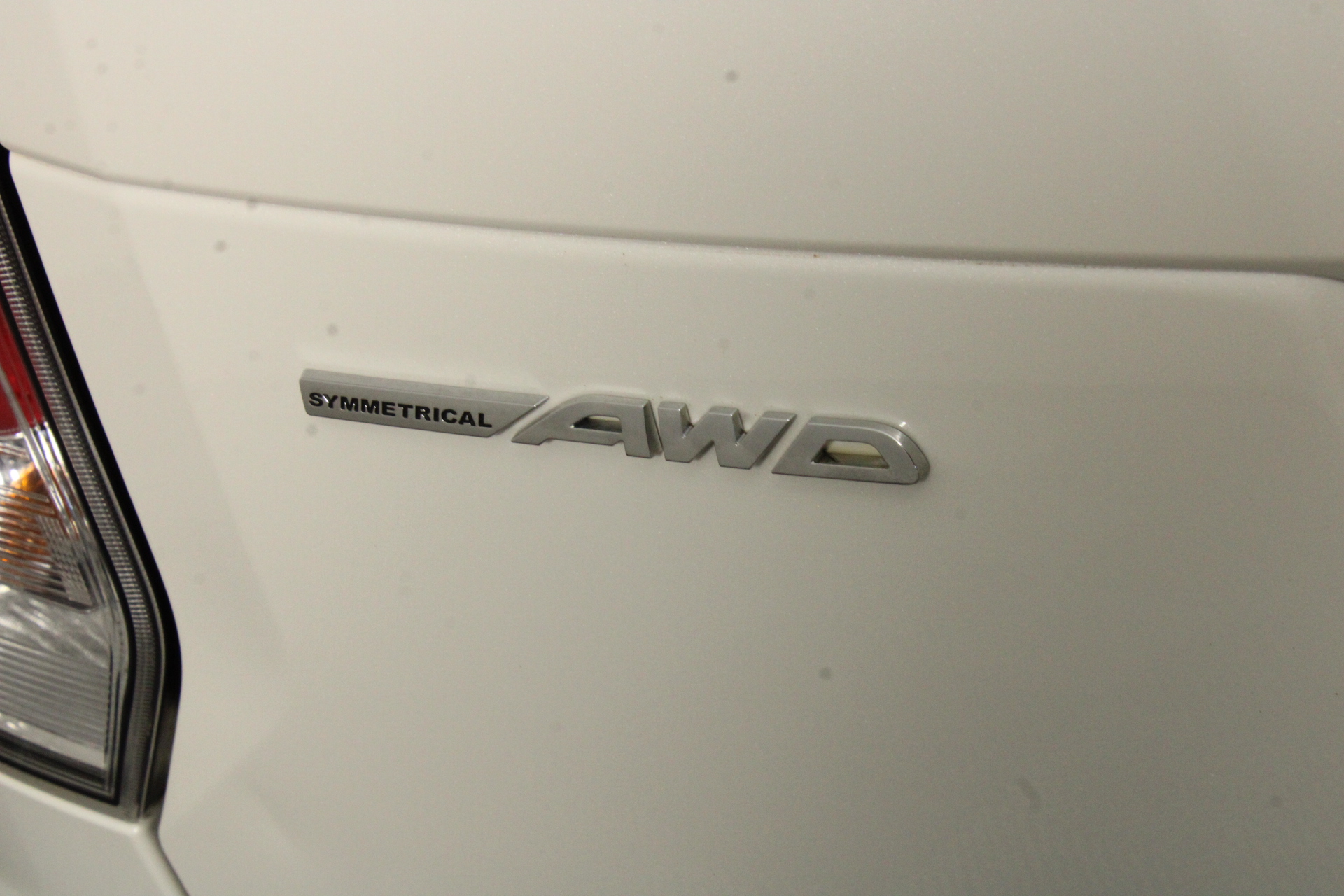 Mixed Brands Medical Equipment Patient Monitors + Ventilators + Nebulizer