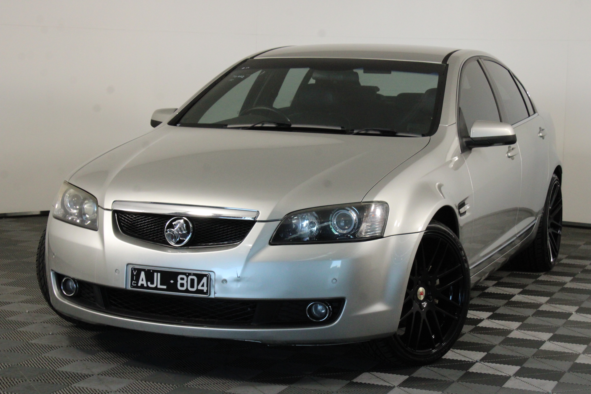 1990 BMW 3 Series 318i Manual Sedan