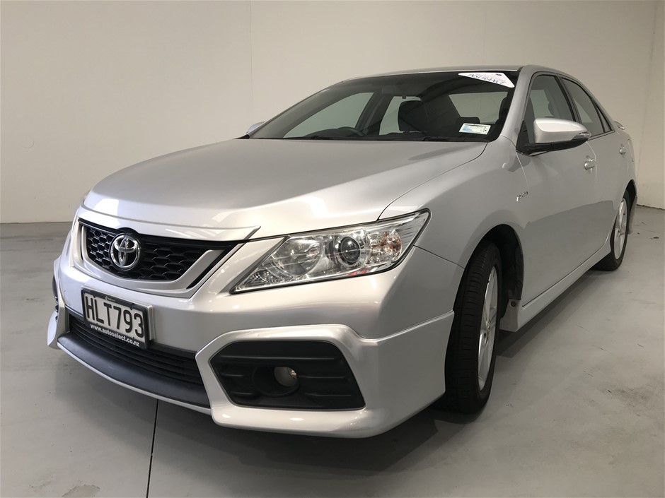 DELL/Logitech/HP/Microsoft Mixed Brand and Model Keyboards (Lot of 50)