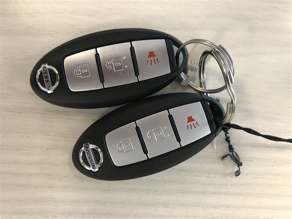 18K Gold-Filled Tennis Bracelet Round Facet Cut Simulated Diamonds - 20.3cm