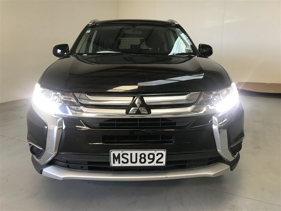 18K Gold-Filled Tennis Bracelet Round Facet Cut Simulated Diamonds - 20.3cm