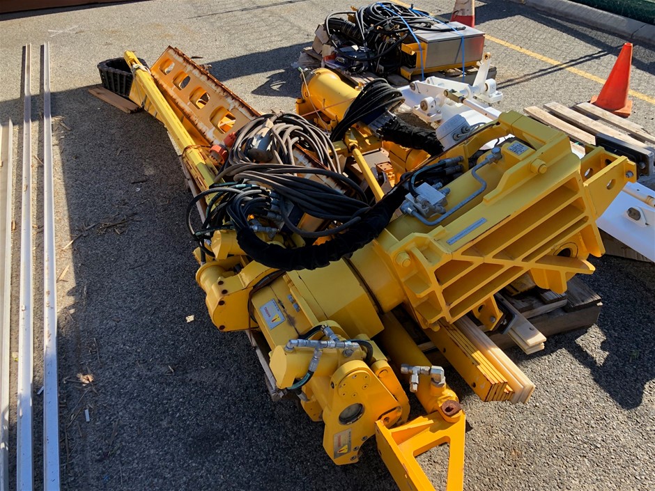 <p>Poly Tools Pipe cutters, Roatary Scraper, Injection Welder</p>