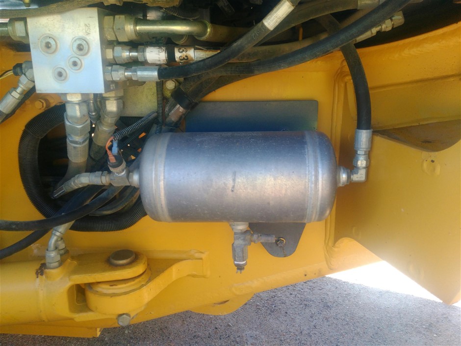 Woodhouse Chardonnay NV (12x 750mL) SEA