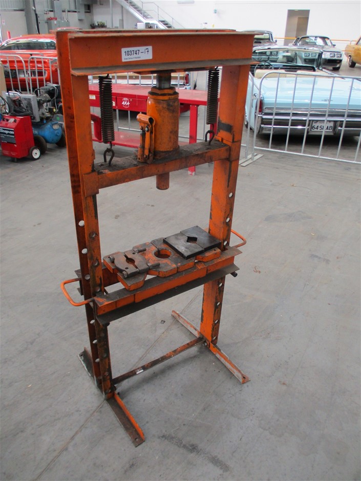 Commissioners Block Merlot 2022 (12x 750mL) SEA