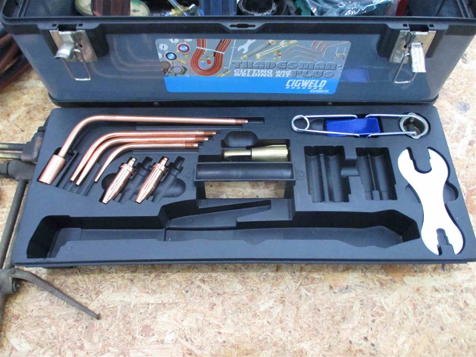 Squealing Pig Lower in Alcohol Rosé (6x 750mL). Current Vintage Release.