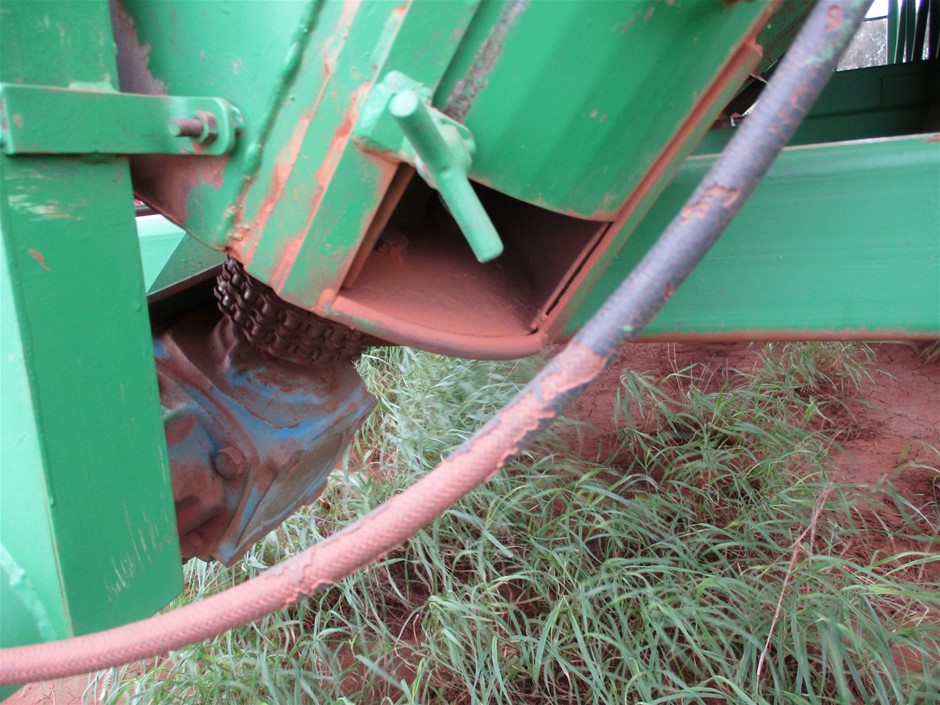 Circle of Friends Pink Moscato Slimline Cans NV (24x 250mL) Limestone Coast