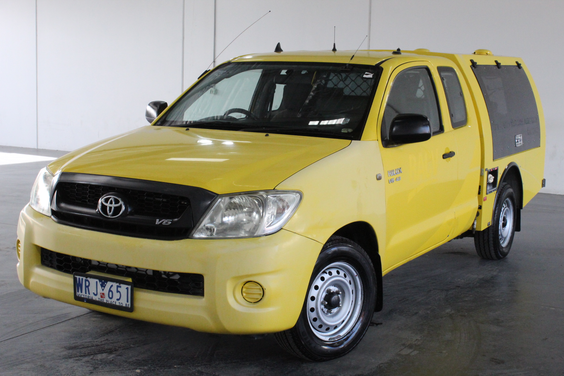 7-8mm & Blister Pearl with Gold Trimming Beaded Necklace