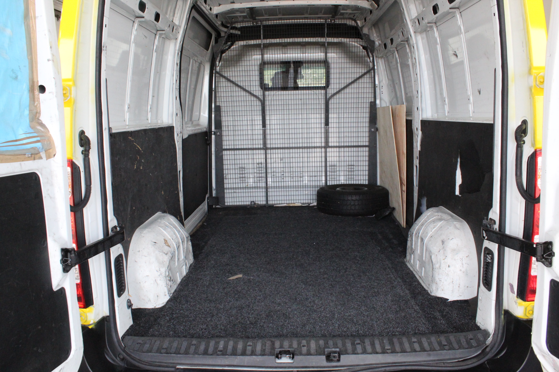 Paramount Hot & Cold 6Ltrs Urn