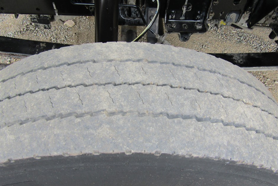 Bleeding Heart Shiraz (12x 750mL) McLaren Vale