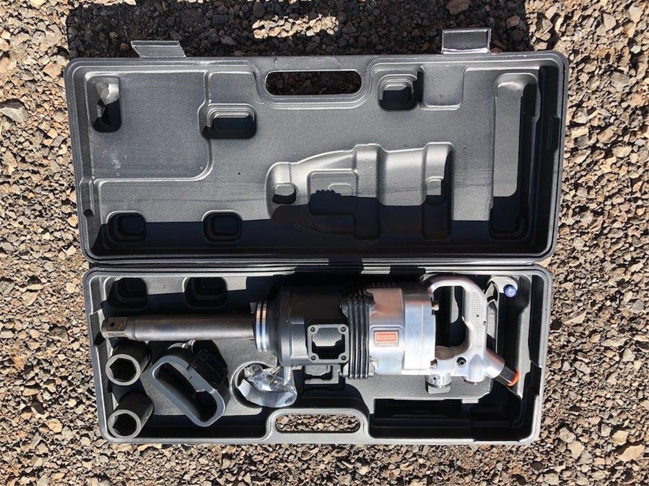 The Bowler Cleanskin Shiraz 2025 (12x 750mL) SA