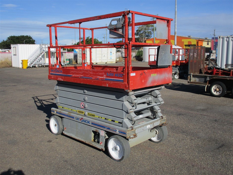 Wine For Yoga Lovers Moscato 2023 (12x 750mL) SA