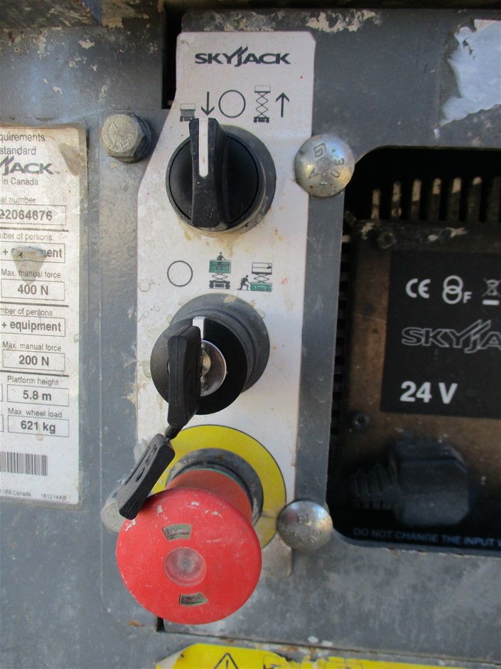 Silver-Filled Cuban Chain Bracelet, 10MM Wide - 17.8cm