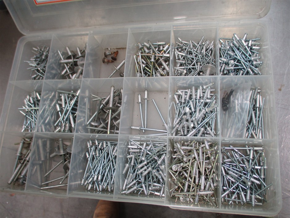 Silver-Filled Cuban Link Chain Necklace, 8MM Wide - 60.9cm