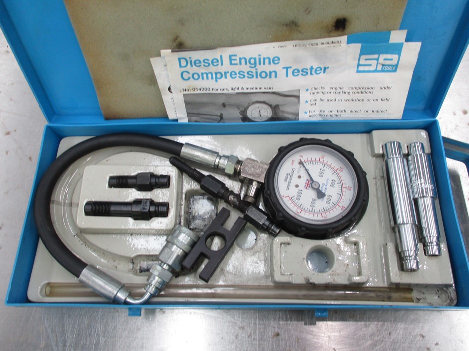 0.245ct GRA Certified Moissanite 925 Silver Swirl Band Ring - Size 7