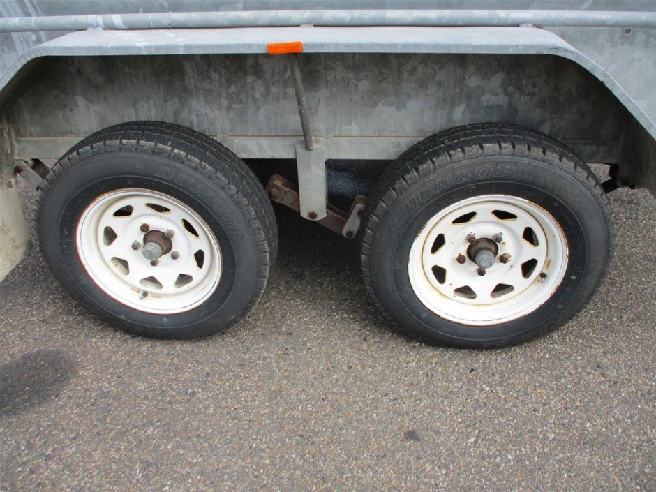 6mm Amethyst Gemstones Beaded Bracelet.