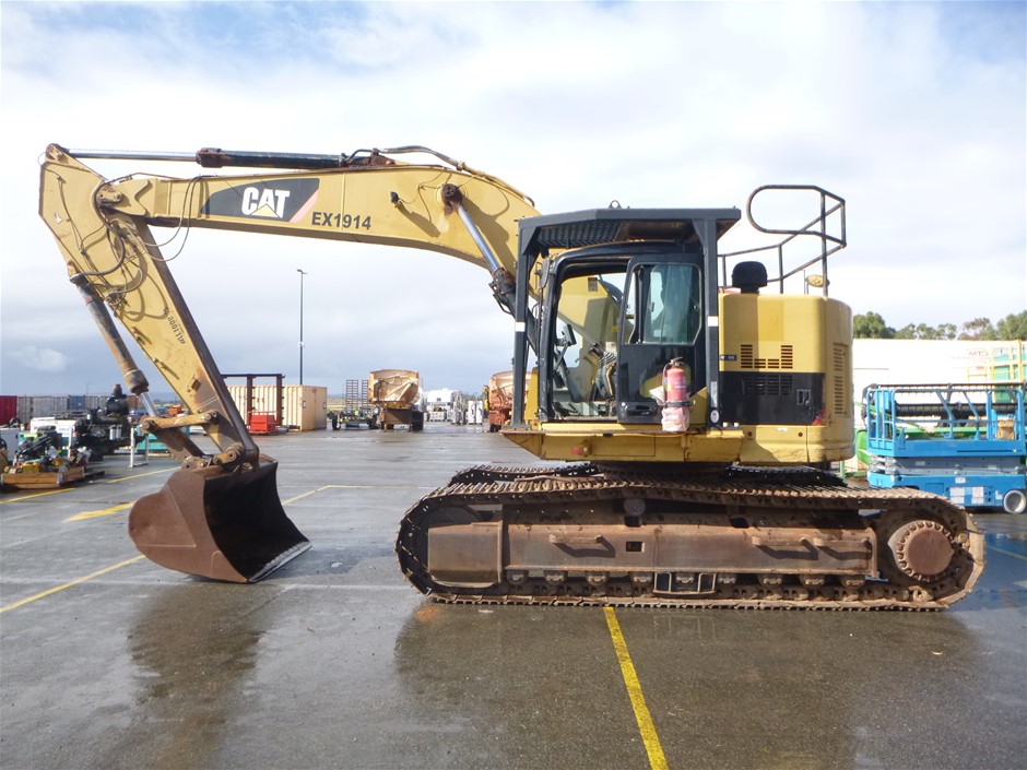 Howlite Gemstones & Swarovski® Crystal Earrings