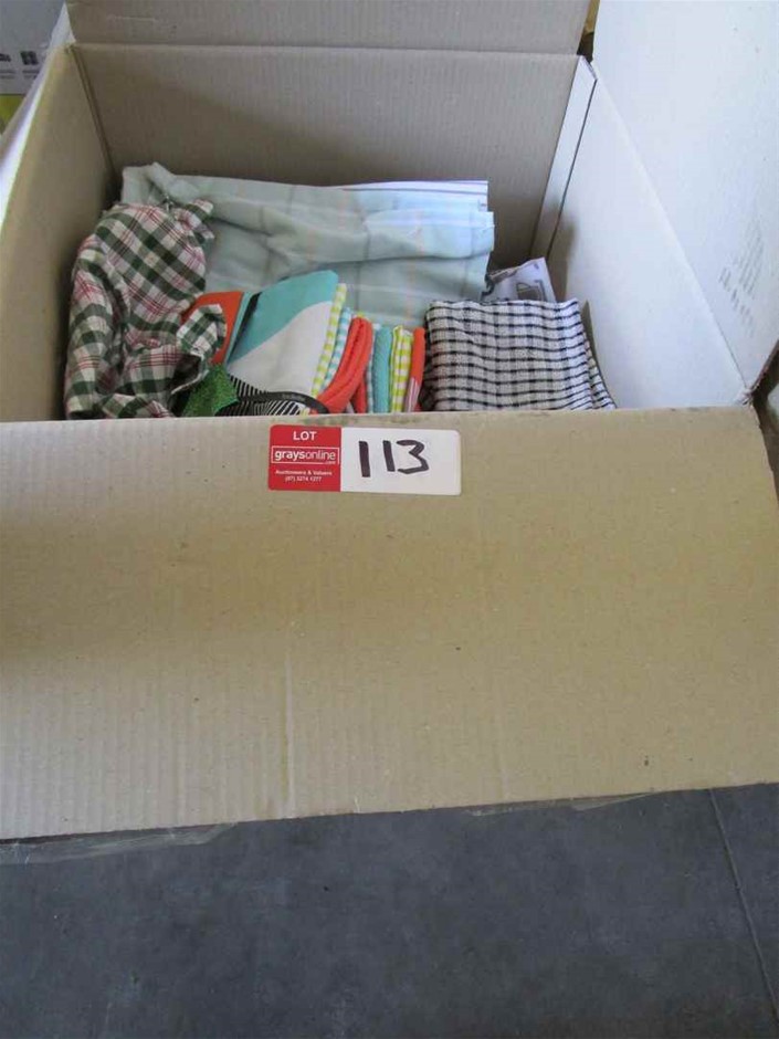 Men's Rectangle Luxury Wrist Watch Quartz Sports Luminous Quartz Watch