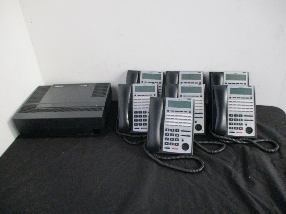 Approx 37 Ct of Loose Boulder Opal Chips (Coober Peby) In glass disp/bottle