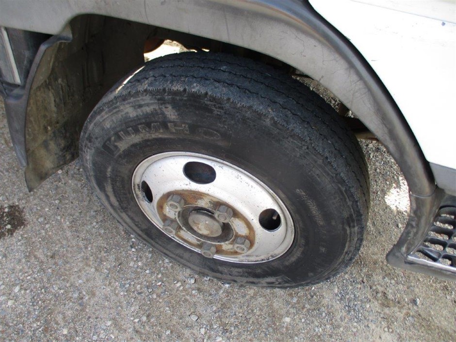 5-8mm Pearl Swarovski® Crystal & Real 18k Gold Plated Drop Earrings