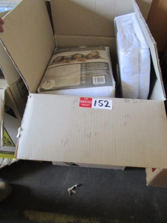 9K Yellow Gold MINI INITIAL 'J' STUD EARRINGS