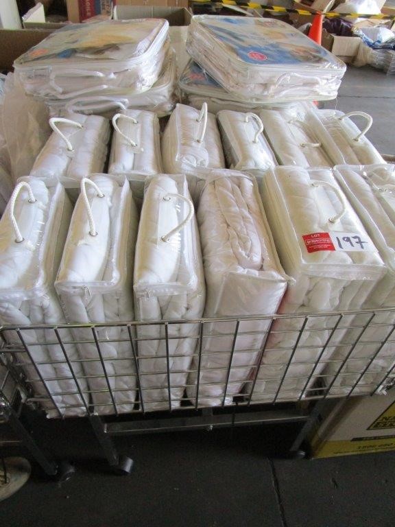 #1 9K WHITE GOLD INITIAL 'T' NECKLACE 38+5cm