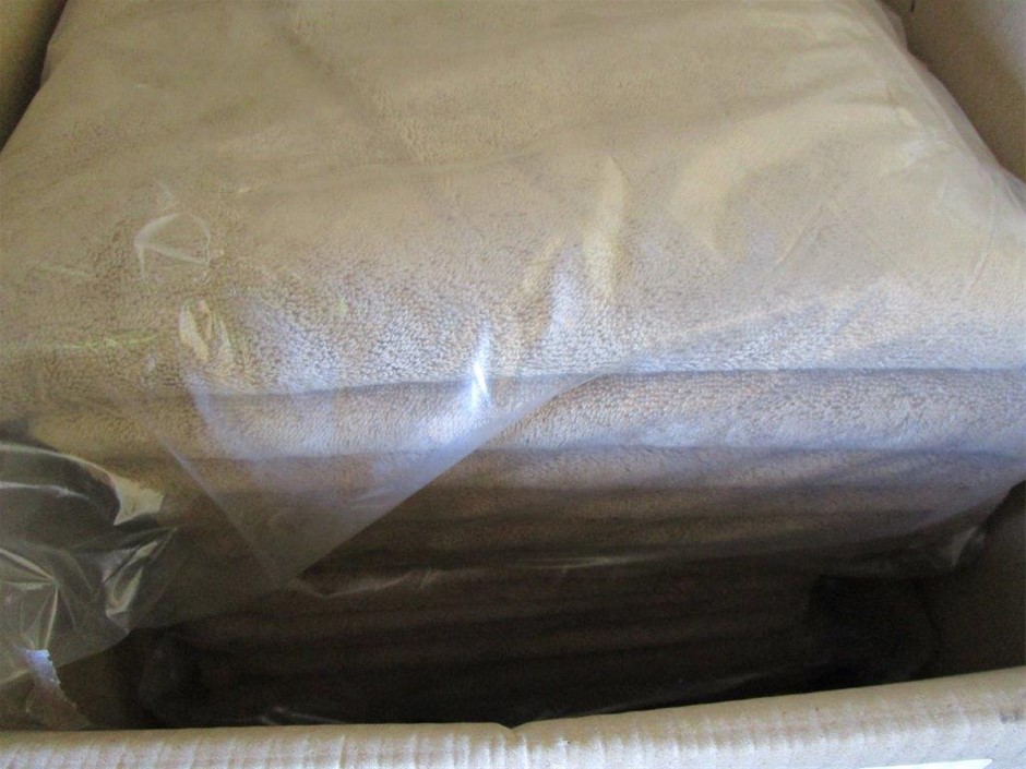 Qty of 4 11R22.5 Truck / Trailer Tyres (Unused)