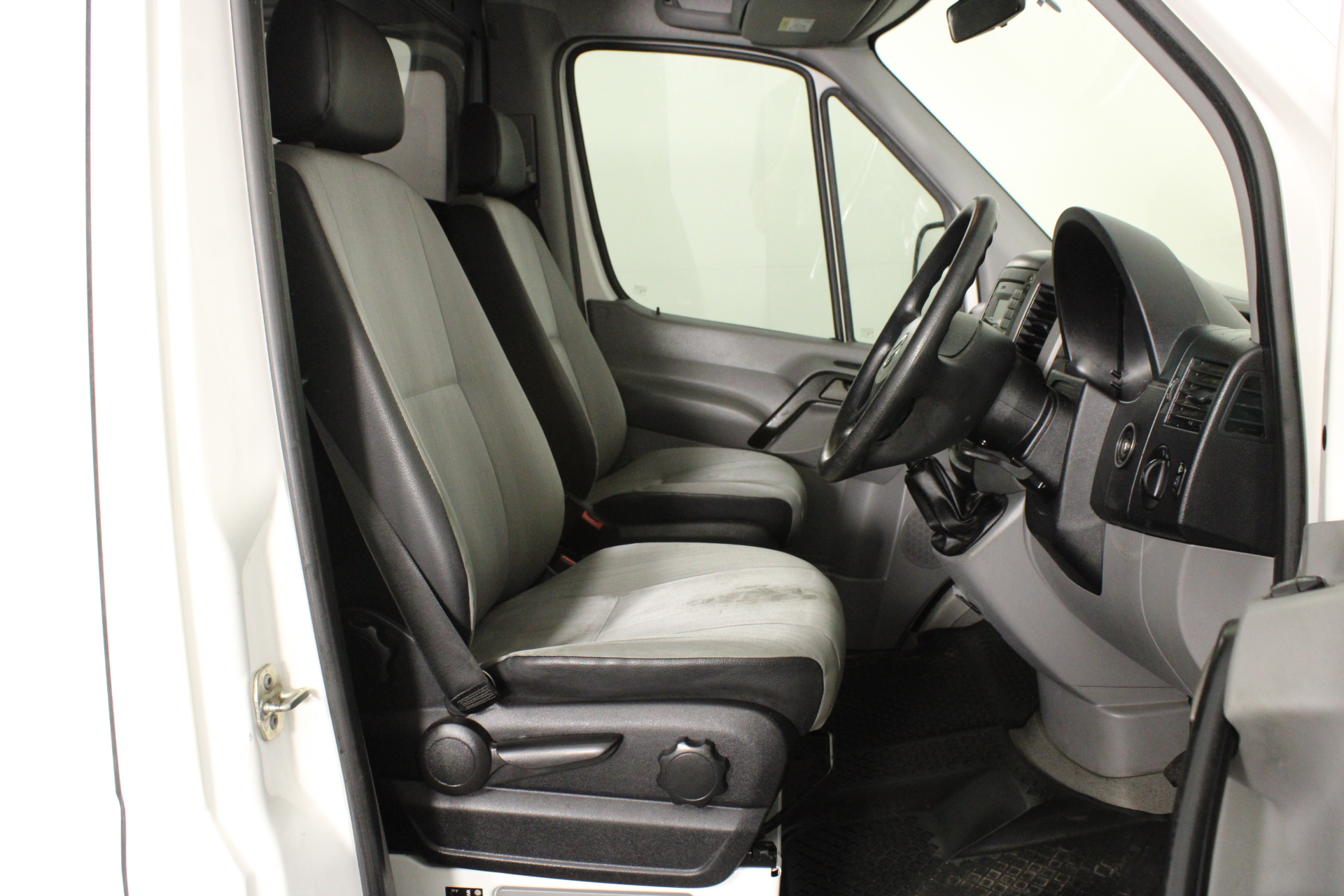 9K WHITE GOLD 0.05CT HI I1 DIAMOND RING