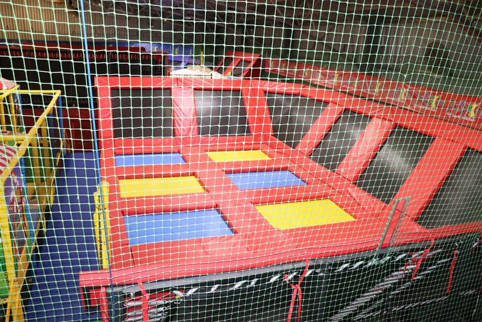 9K Yellow GOLD 0.08CT HI I1 DIAMOND RING