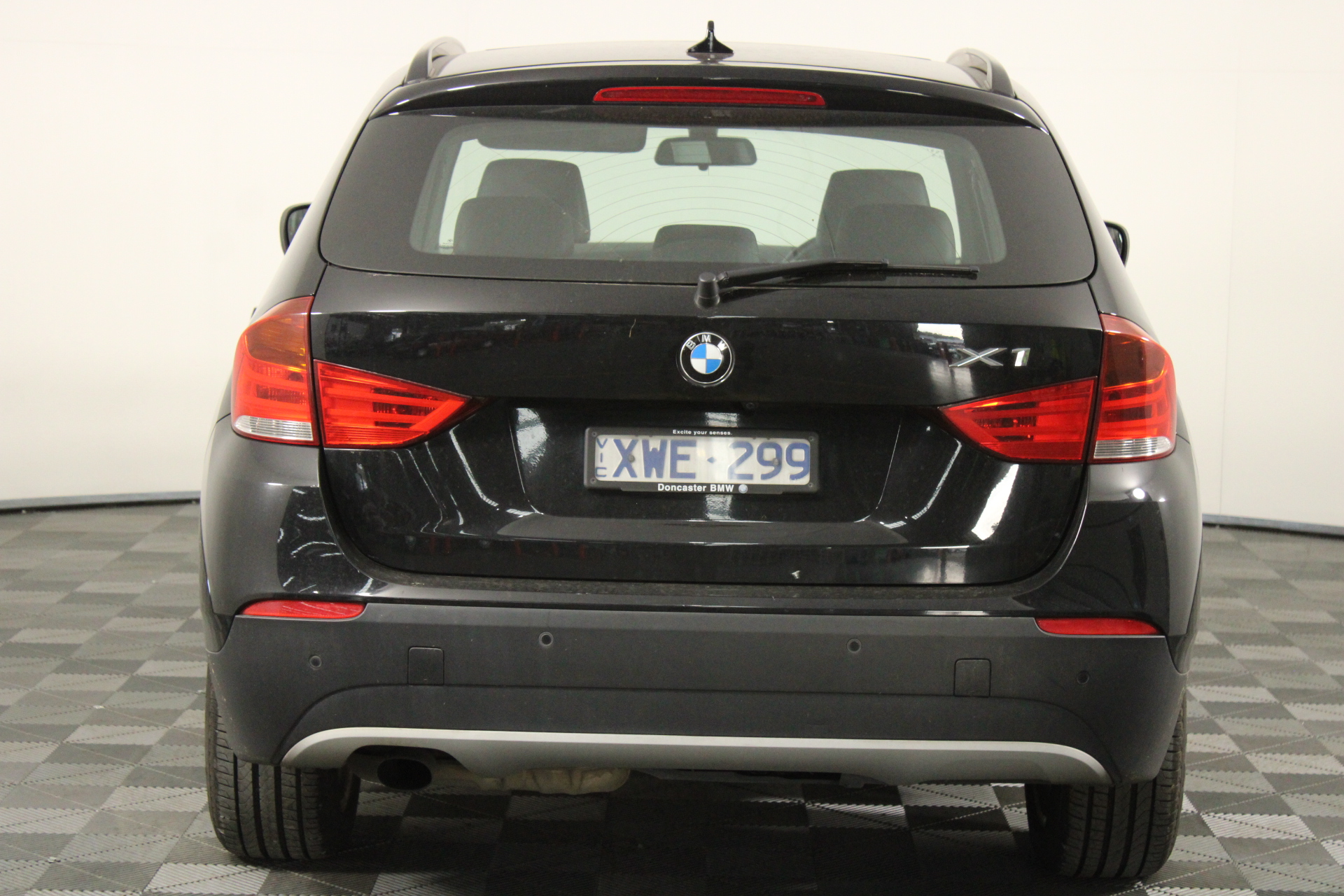 9K YELLOW GOLD 'U' 0.06 HI I1 DIAMOND NECKLACE 40+5cm