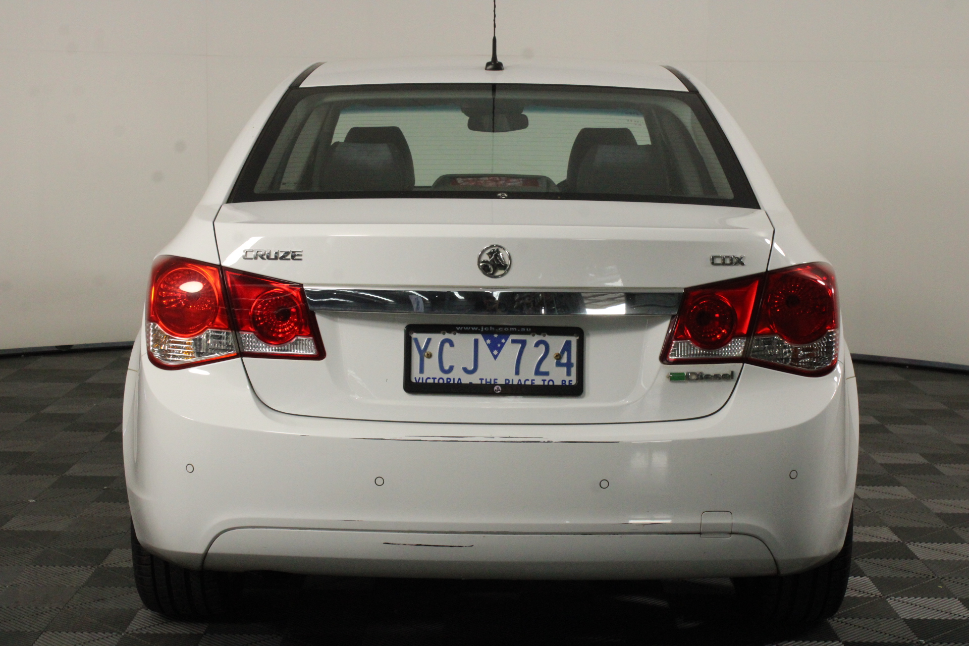 9K WHITE GOLD 0.50ct F VS LAB DIAMOND CHANNEL SET BAND