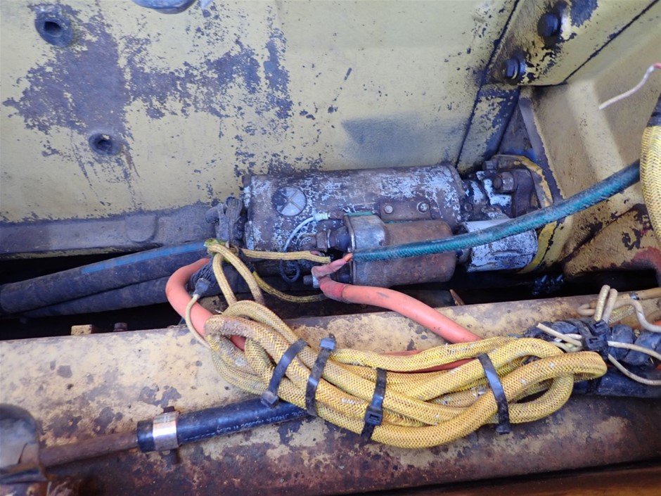 9K WHITE GOLD 1.00ct F VS LAB DIAMOND PEAR 3 CLAW RING