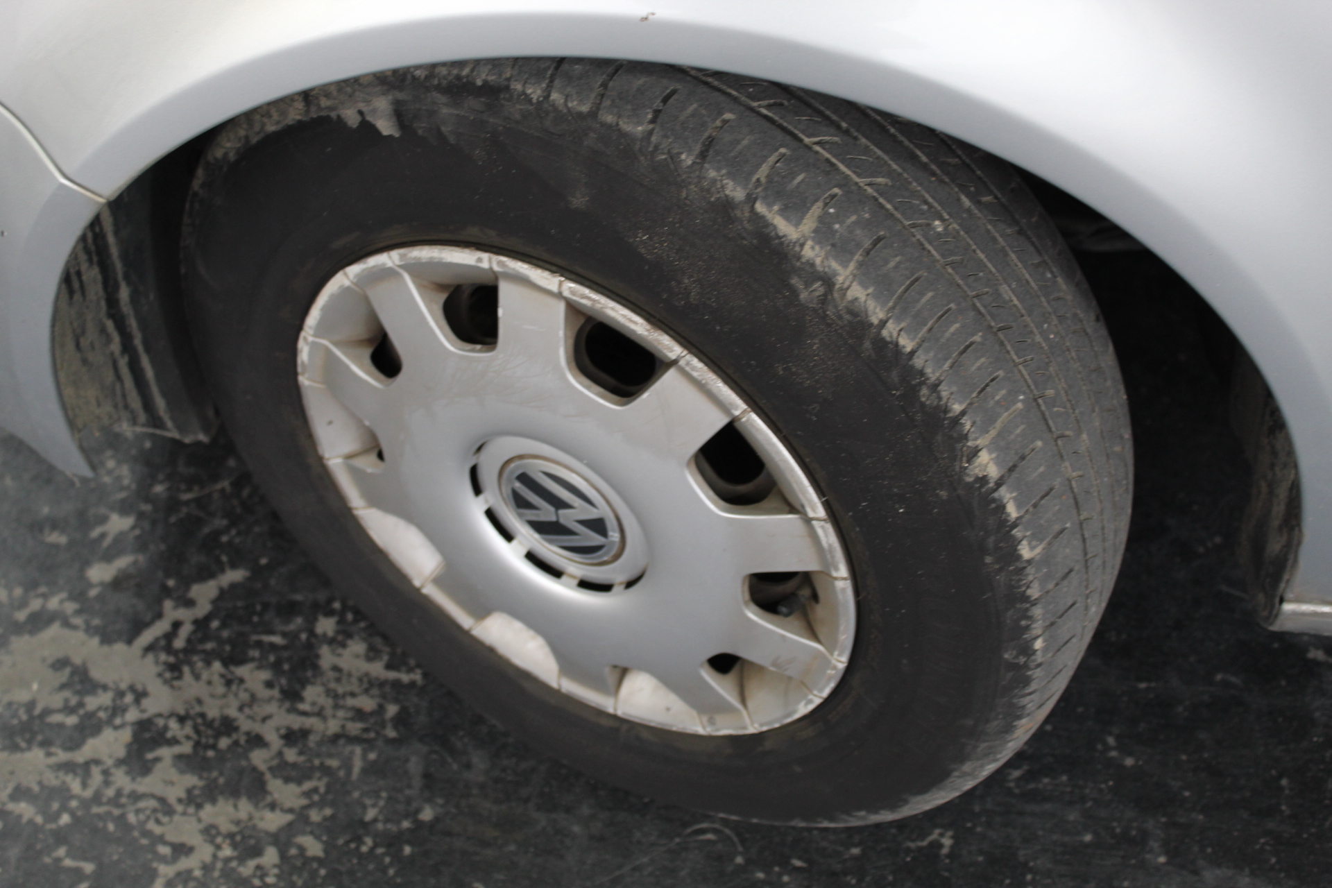 9K WHITE GOLD 1.00ct F VS LAB DIAMOND OVAL 4 CLAW RING