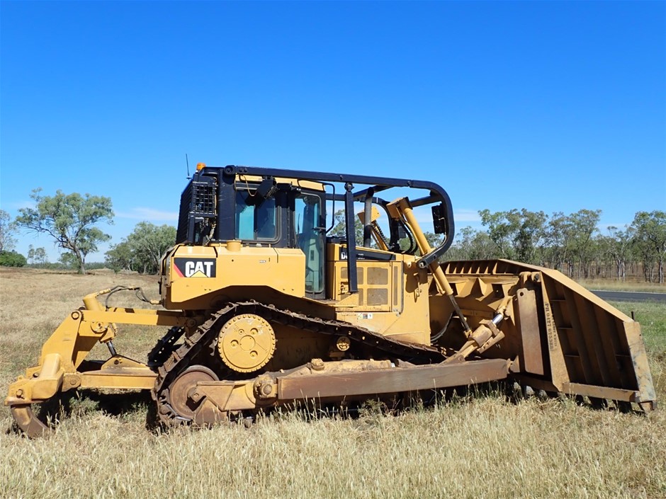 4 x 2XU Women's Sailing Short Sleeve Fibretech Tee, Size L, White/Rose. WY2