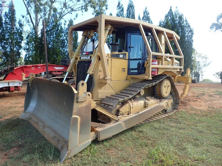 Simulated Diamond Band 925 Sterling Silver Ring - Size 8