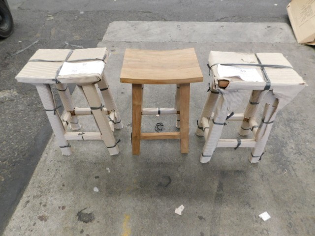 8-9mm Pearl & Swarovski Crystal & Initial Letter 'D' Charm Bracelet