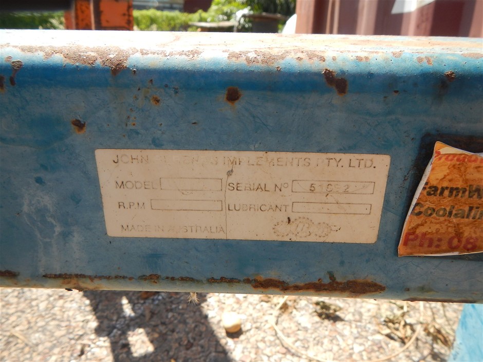 8-9mm Pearl & Swarovski Crystal & Initial Letter 'P' Charm Bracelet